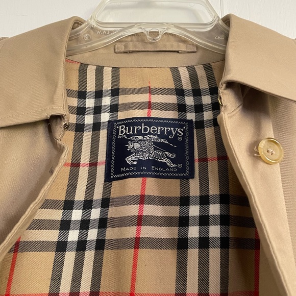 Vintage Burberry Coat - Picture 3 of 8